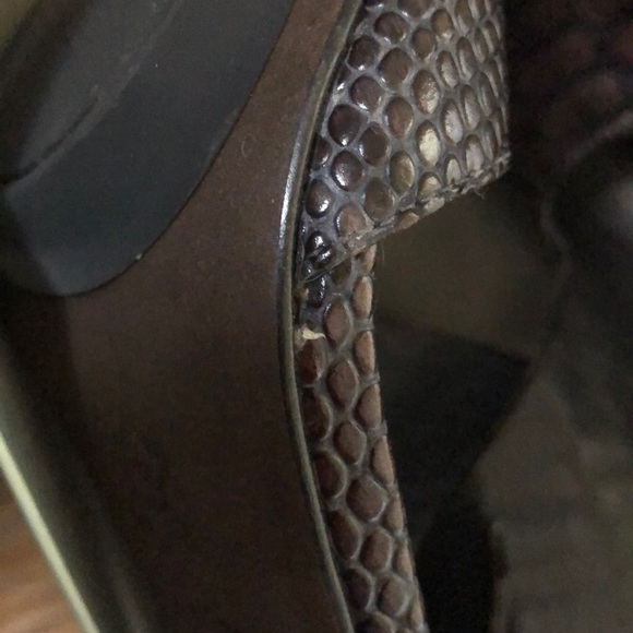 Donald J Pliner Size 8 Snakeskin Leather Heels - Picture 7 of 7